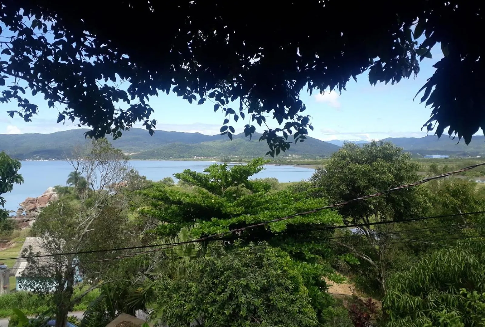 Pensionat Berto'S House Hostel Governador Celso Ramos
